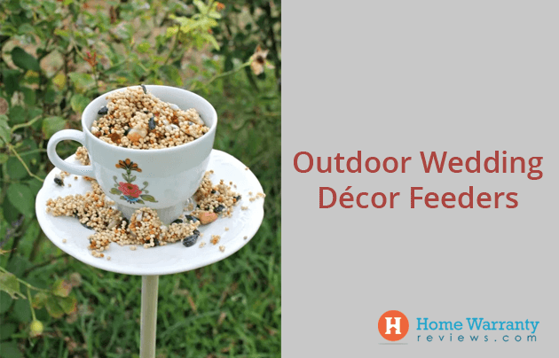 Outdoor Wedding Décor Feeders